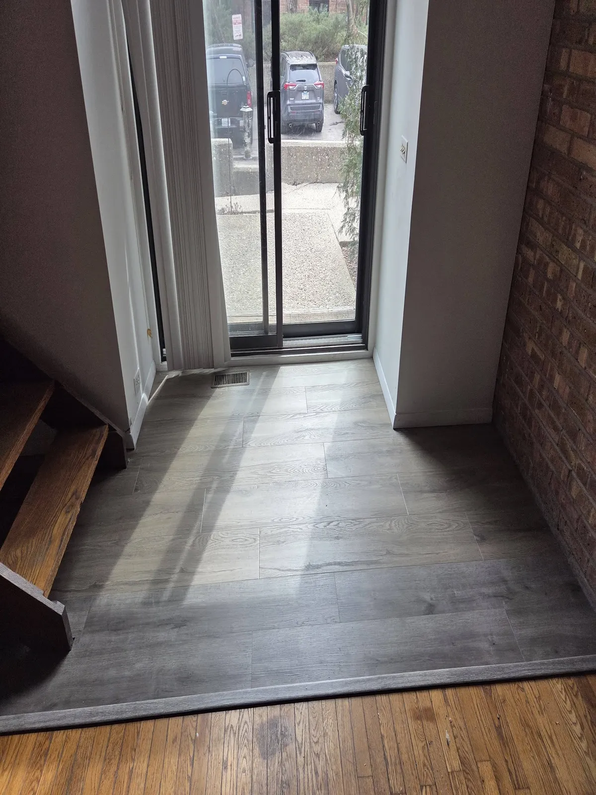 Vinyl flooring installation