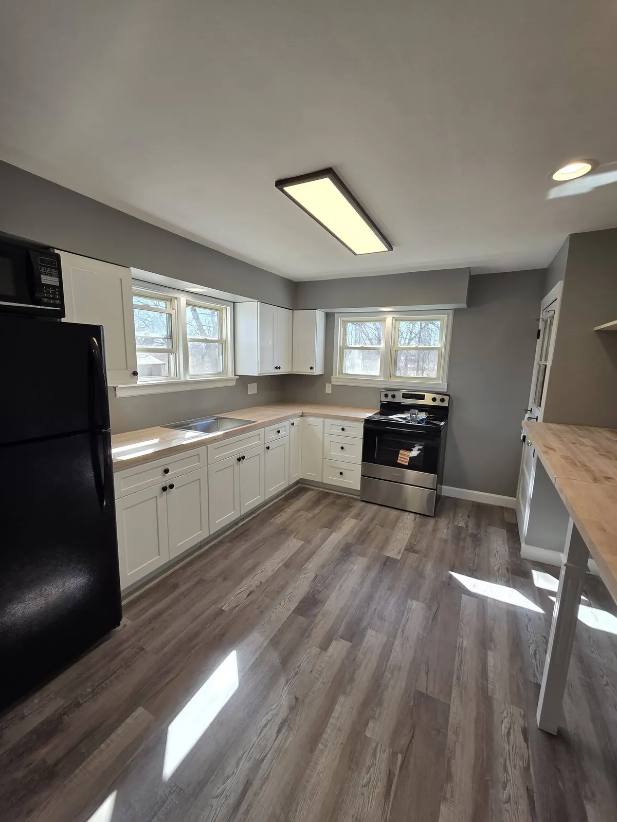 White kitchen after remodel